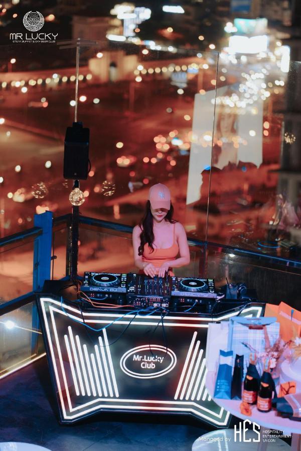 Hotel Happy Life Grand & Rooftop Skybar Cidade de Ho Chi Minh