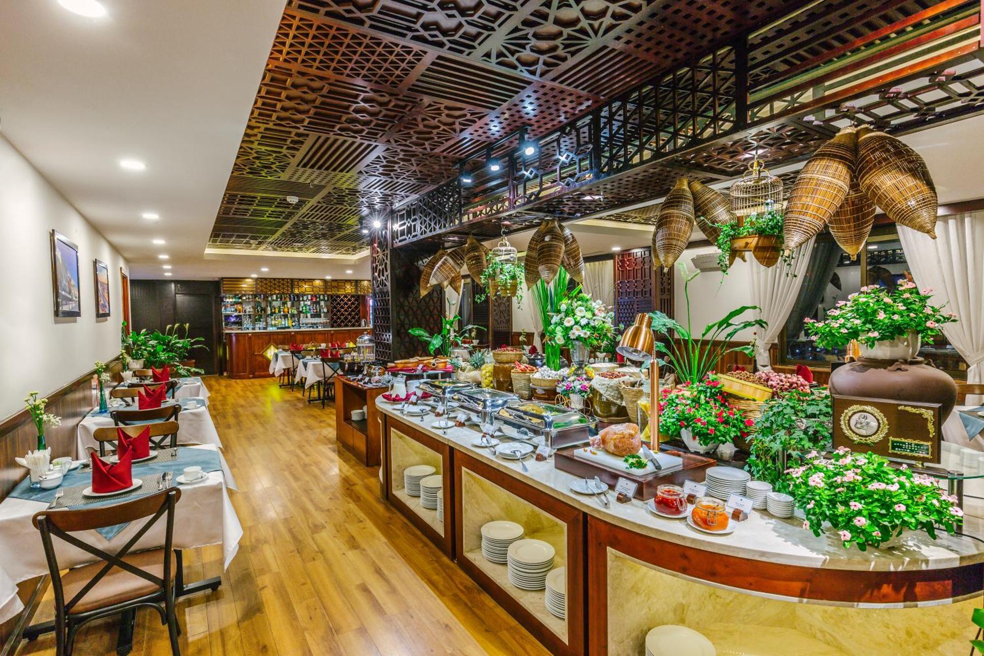 Hotel Happy Life Grand & Rooftop Skybar Cidade de Ho Chi Minh