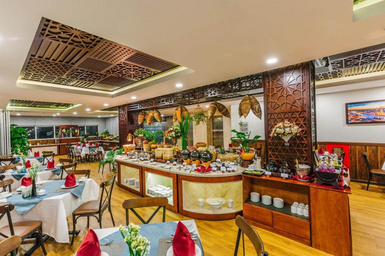 Happy Life Grand & Rooftop Skybar Cidade de Ho Chi Minh